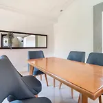 3 Story Penthouse With 2 Parking Spaces In Laureles